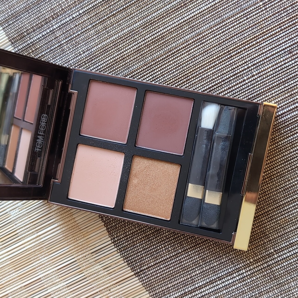 MOVING- CLOSET CLOSING Tom Ford Desert Fox - Picture 1 of 4